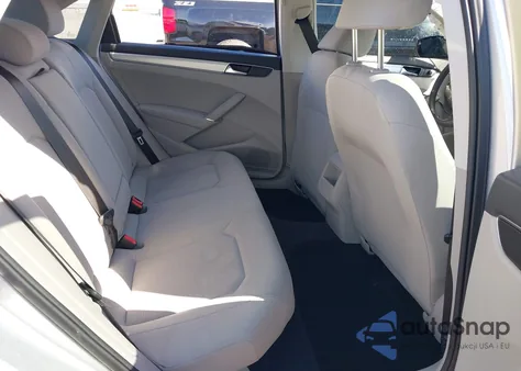 2018 Volkswagen Passat 2.0T R-Line/2.0T S из США, поврежденный, VIN 1VWAA7A33JC000915